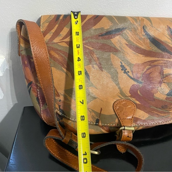 Patricia Nash ROSOLINI Leather Saddle Bag Tropical Palm Print - Picture 11 of 14